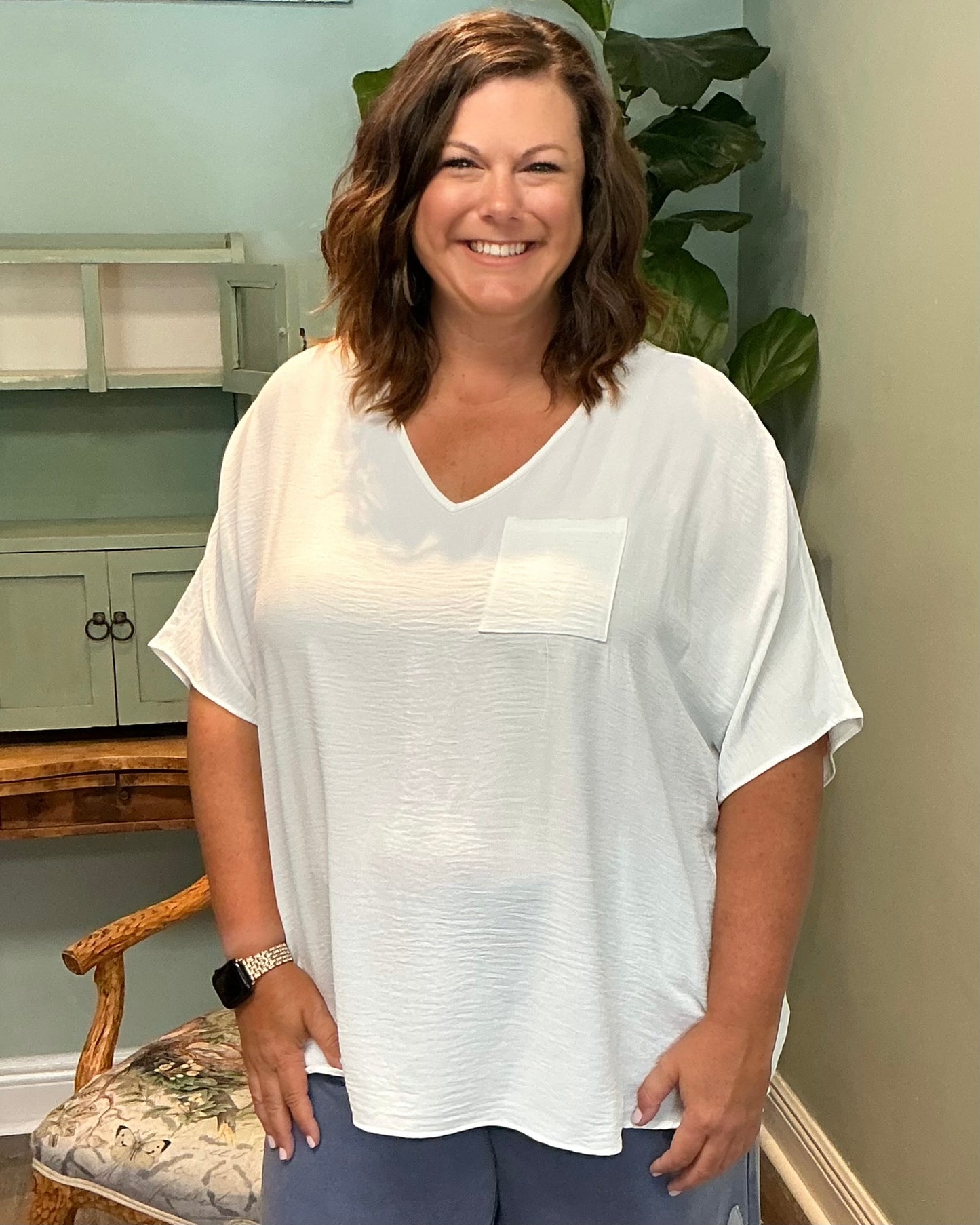Basic Textured V-neck Top