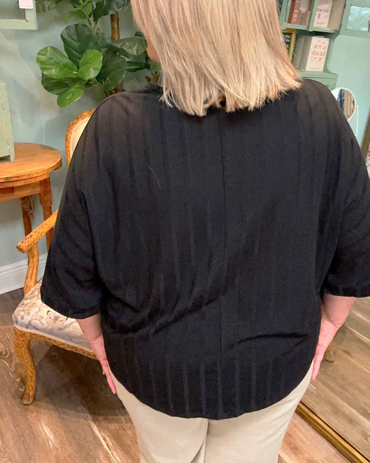 Ribbed Round Neck 3/4 Sleeves