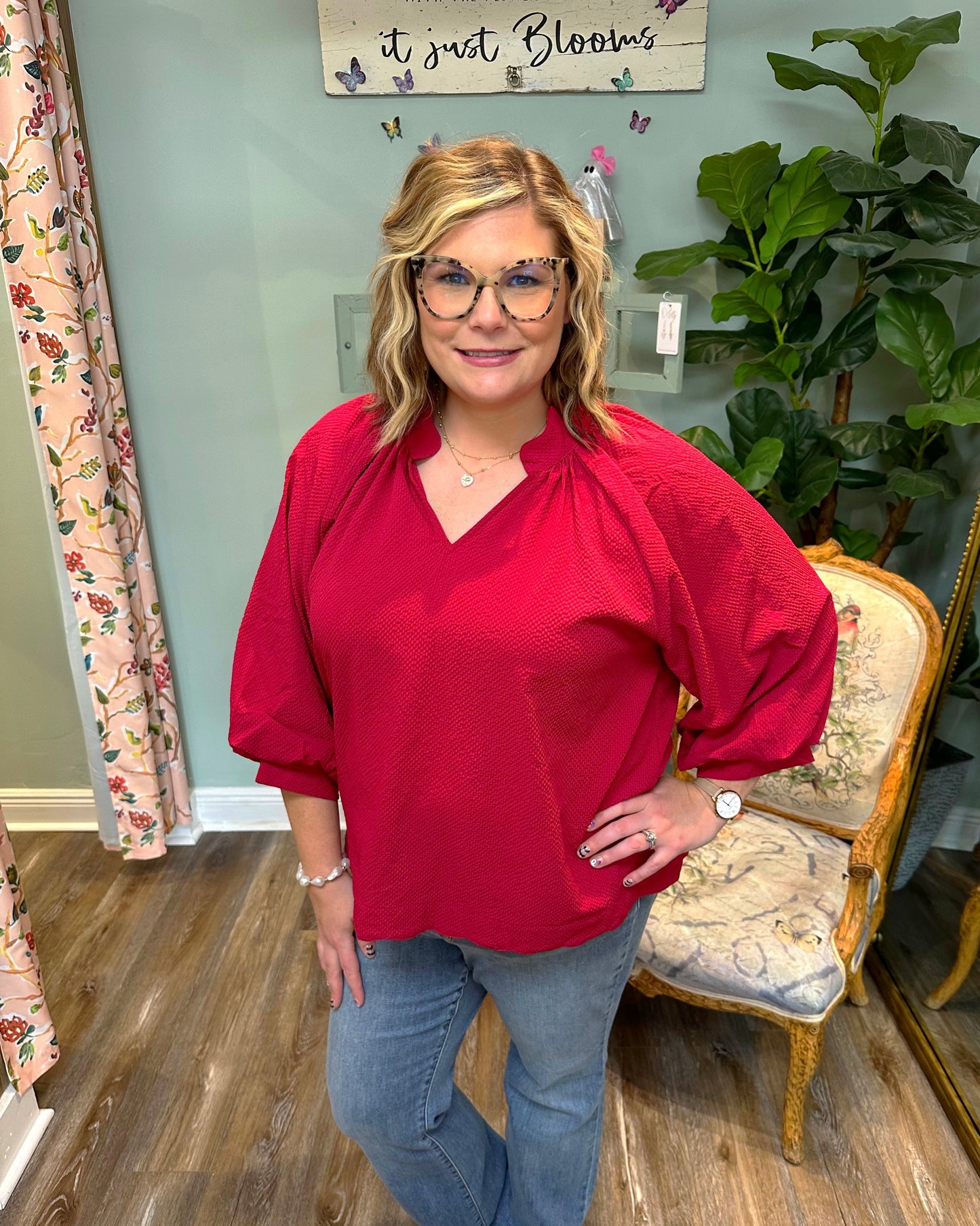 V- Neck Textured Scalloped Hem Top