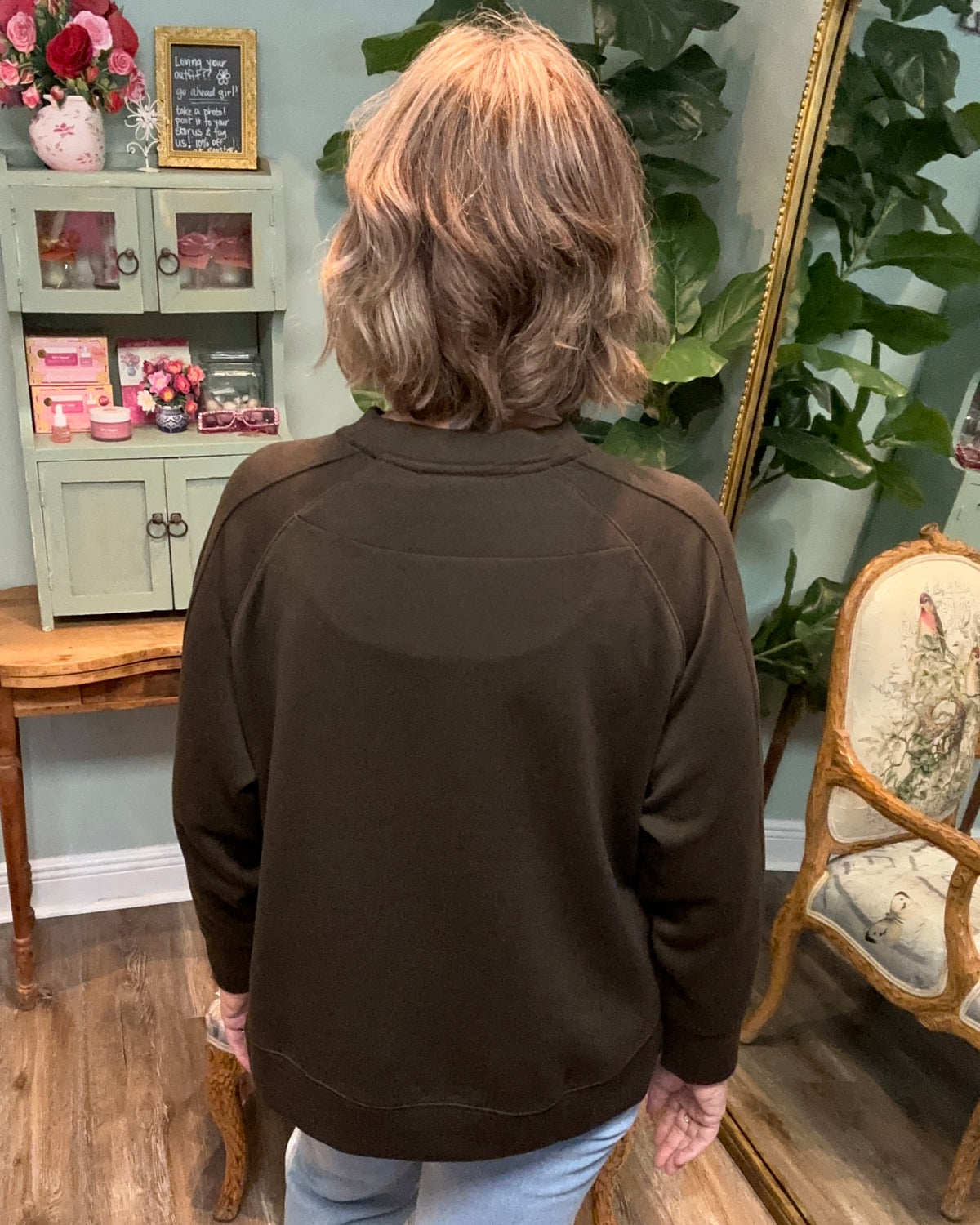Round Neck Pullover