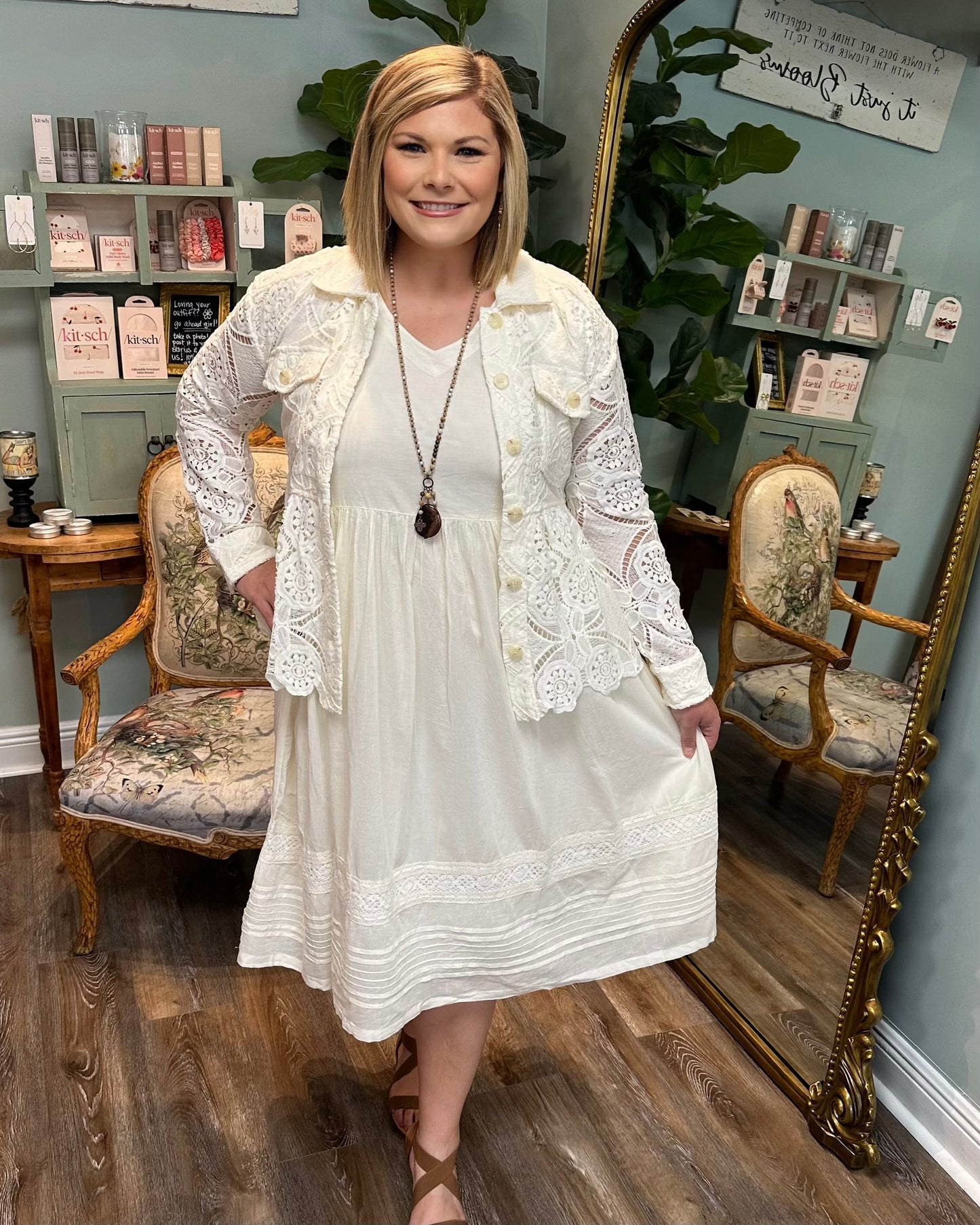 Sleeveless Cotton Dress with Lace Hem