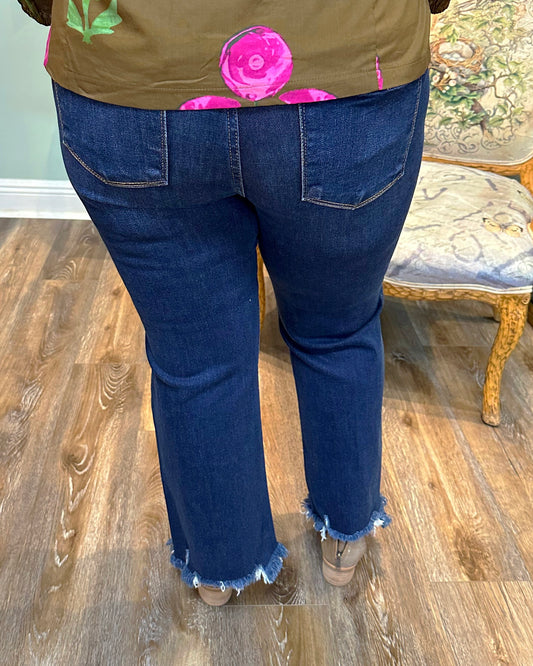 High Rise - Crop Straight Leg Raw Hem