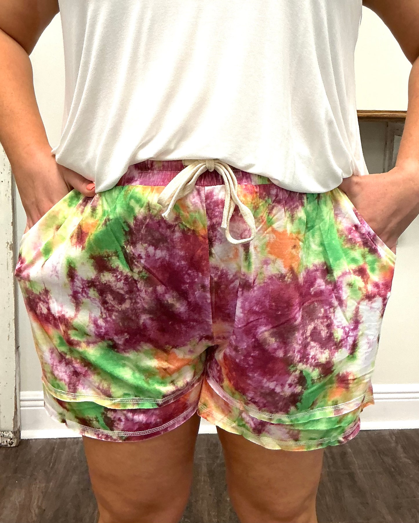 Tie Dye Knit Elastic Waist Shorts