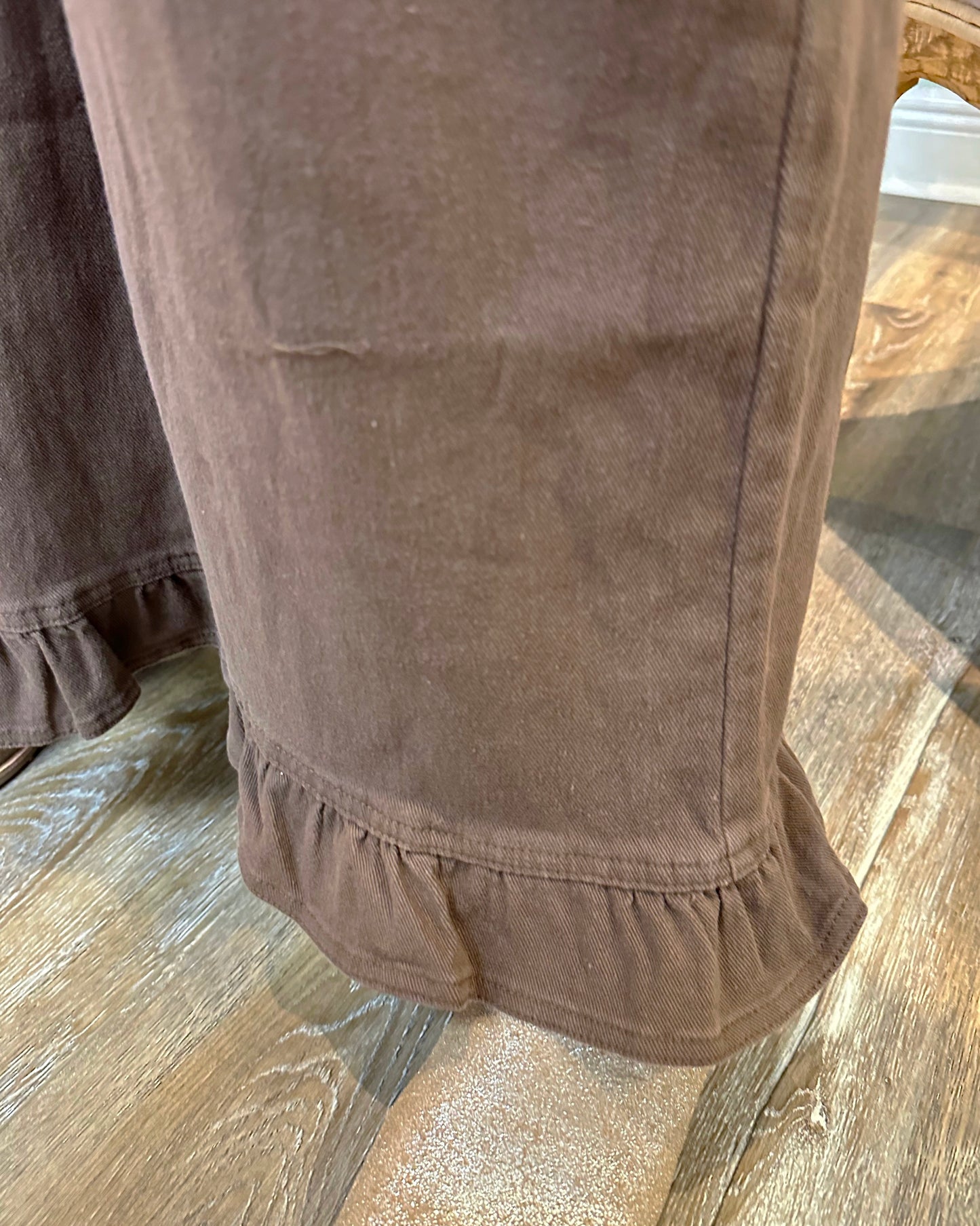 Chocolate Ruffle Hem Pant