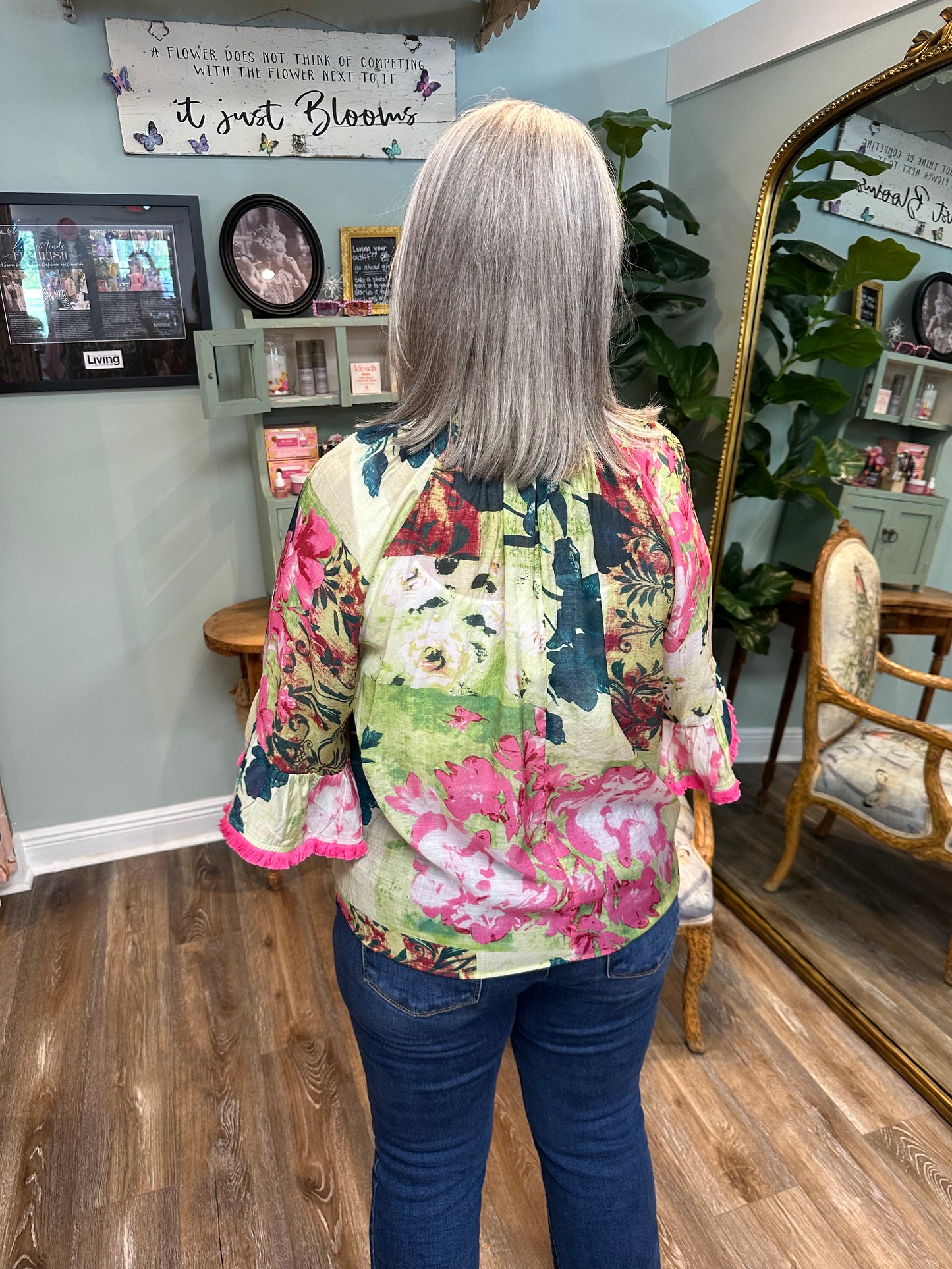 Green Floral &Tassel Front Top