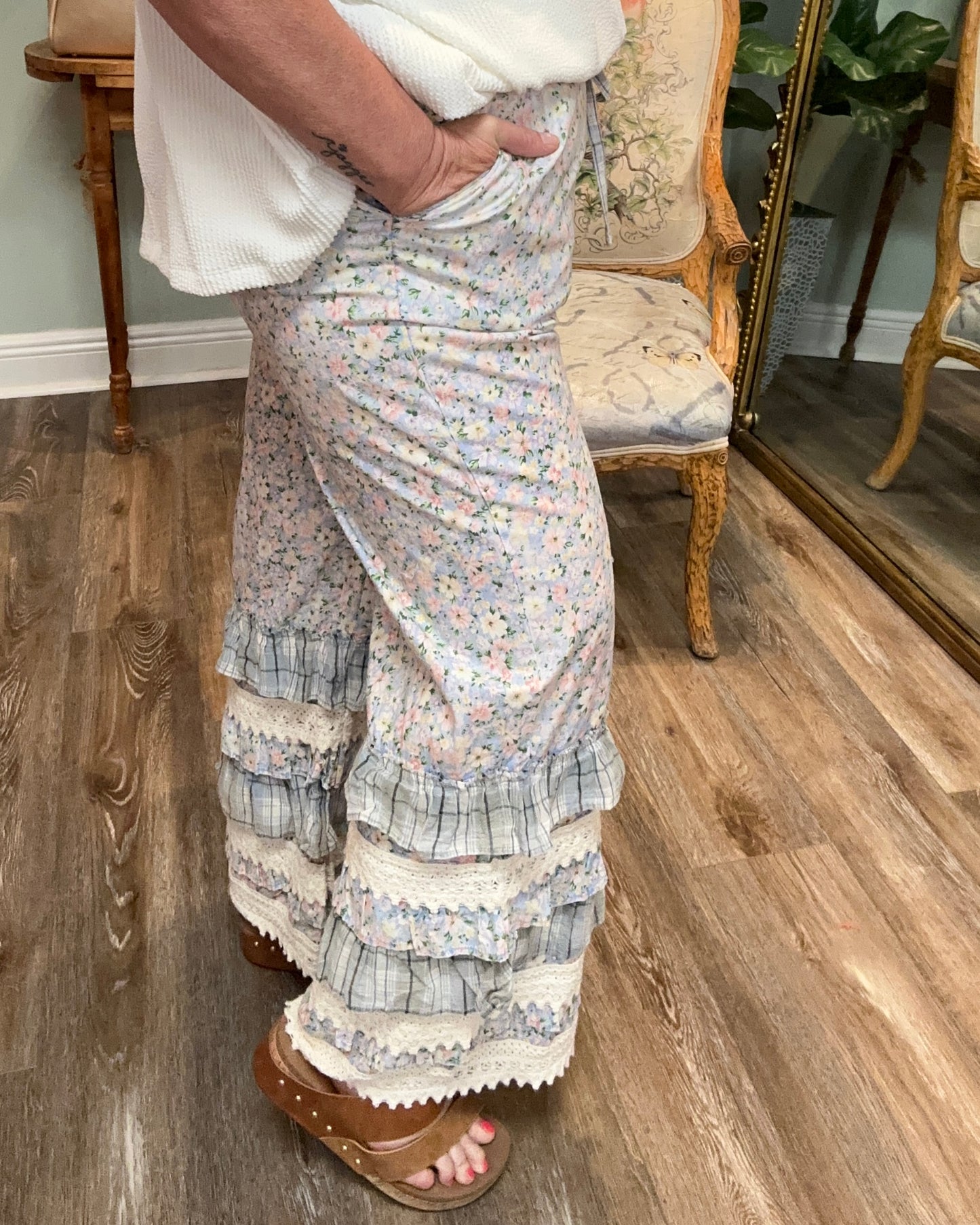 Blue Flower Print Ruffle Pant
