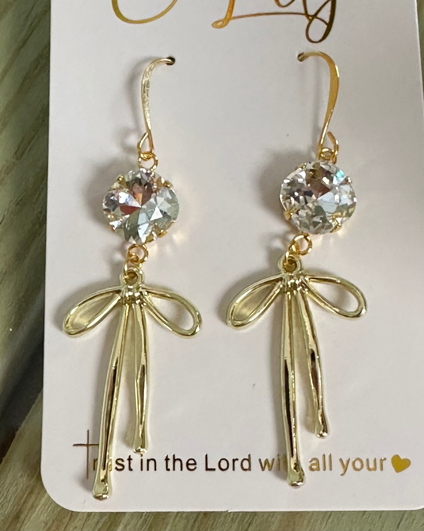 Bow Earrings With Clear Stone
