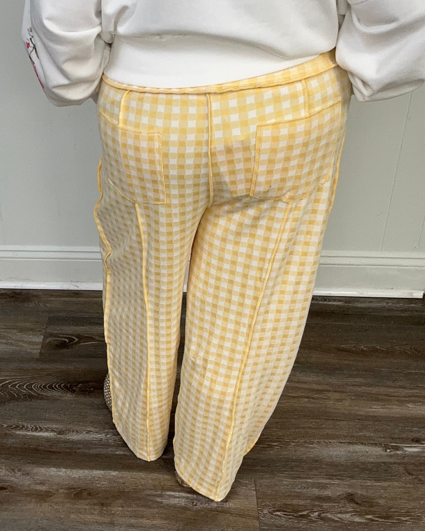 Soft Banana Checkered Pant