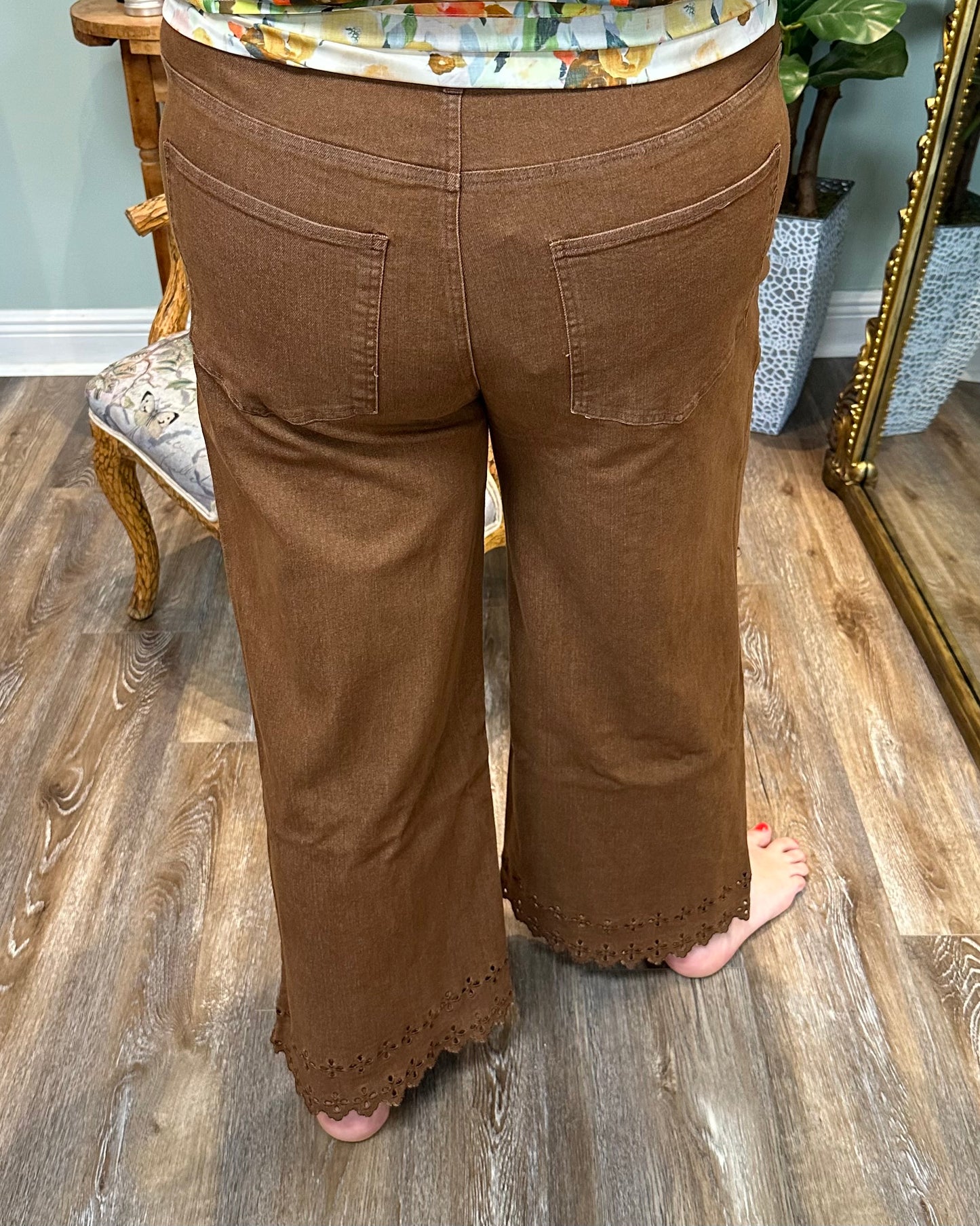 Brown Pant with Eyelet Hem