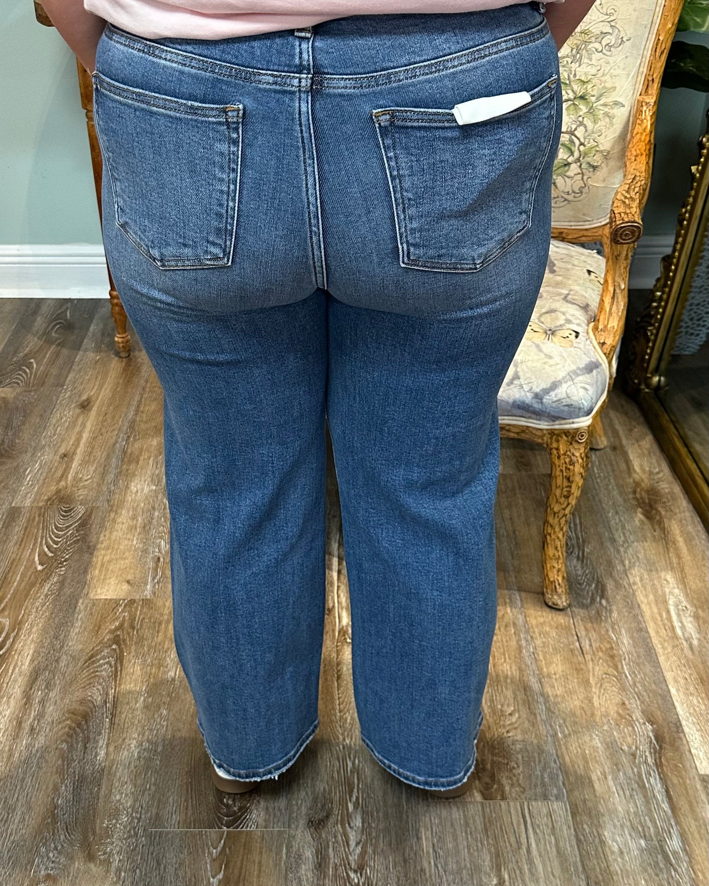 Risen Mid Rise Crop Wide Leg Jeans