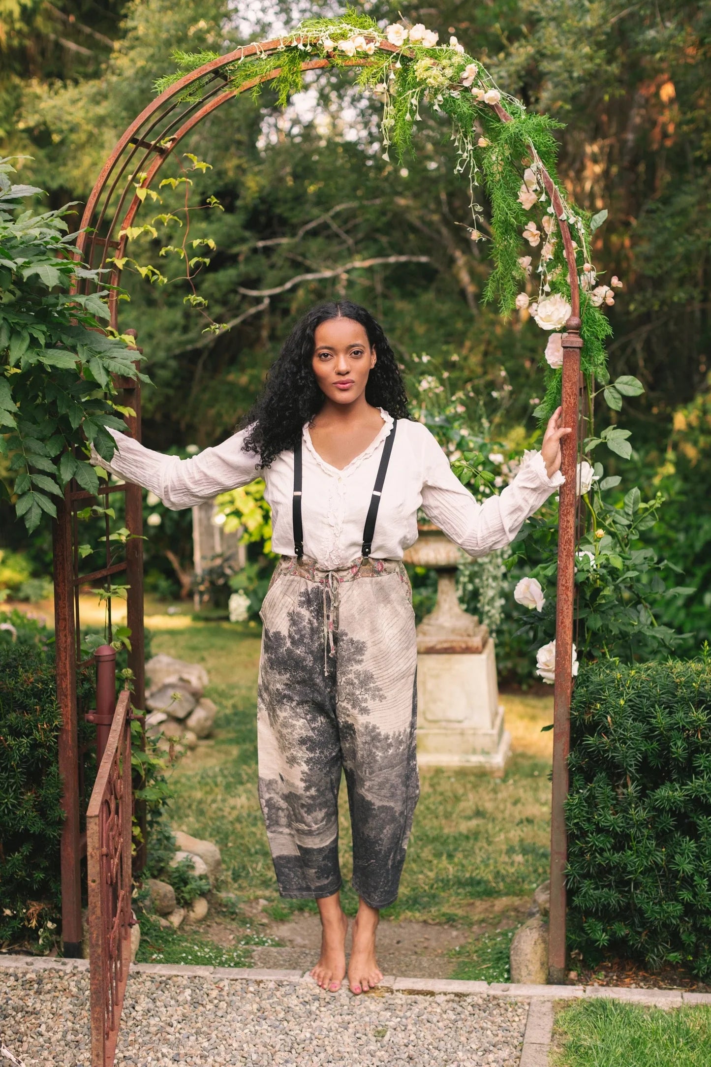 Market of Stars Artist Pants