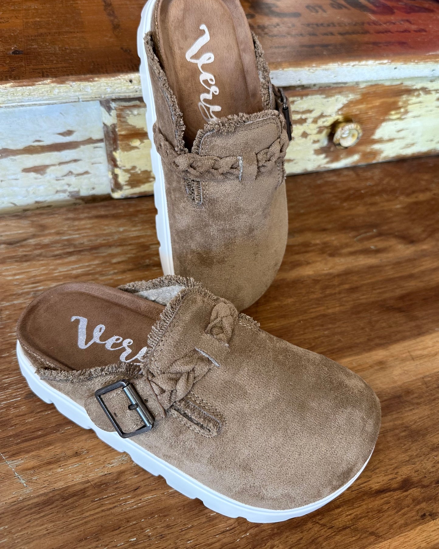 Very G "Cali Mules" - Taupe