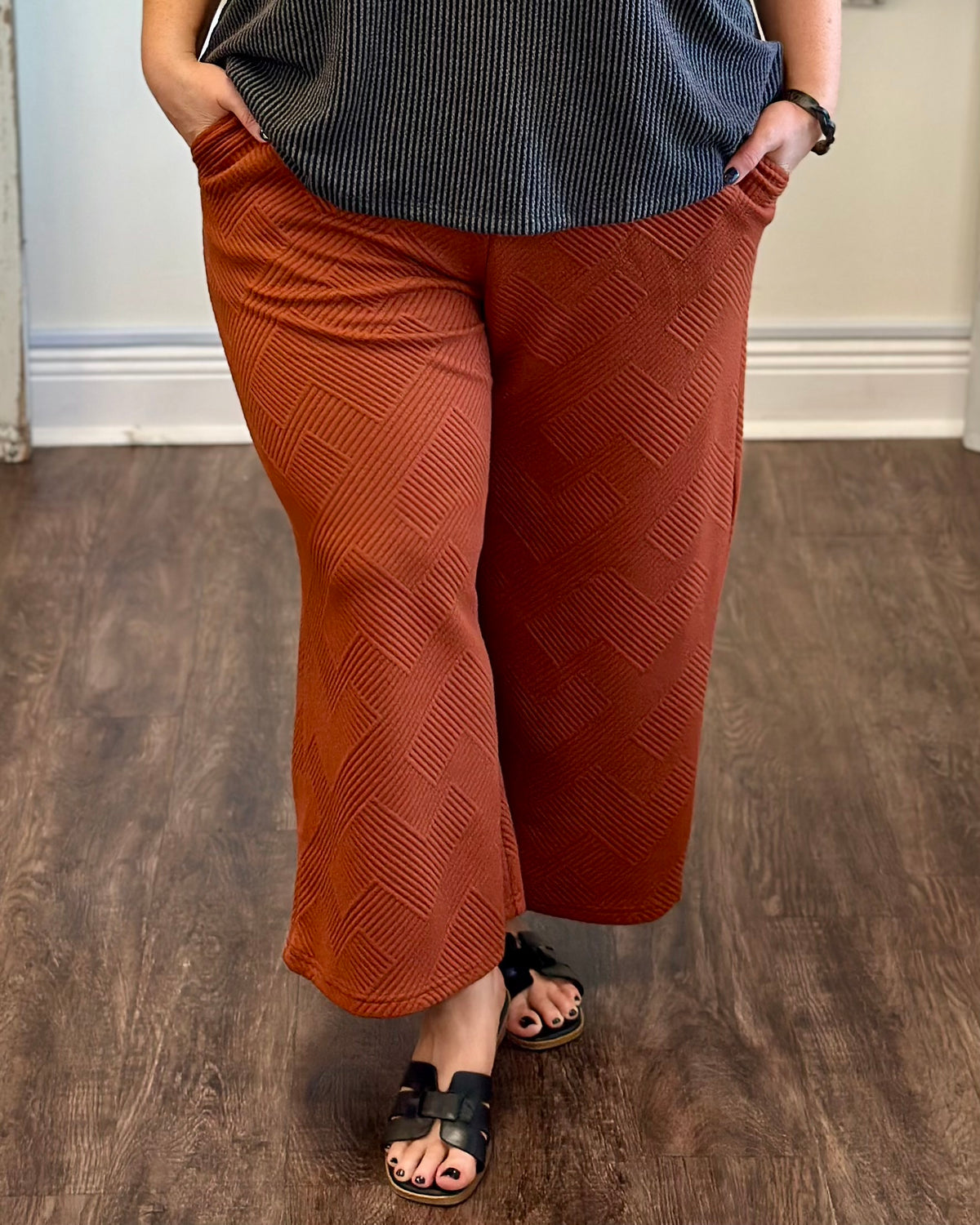 Rust Textured Wide Leg Pant