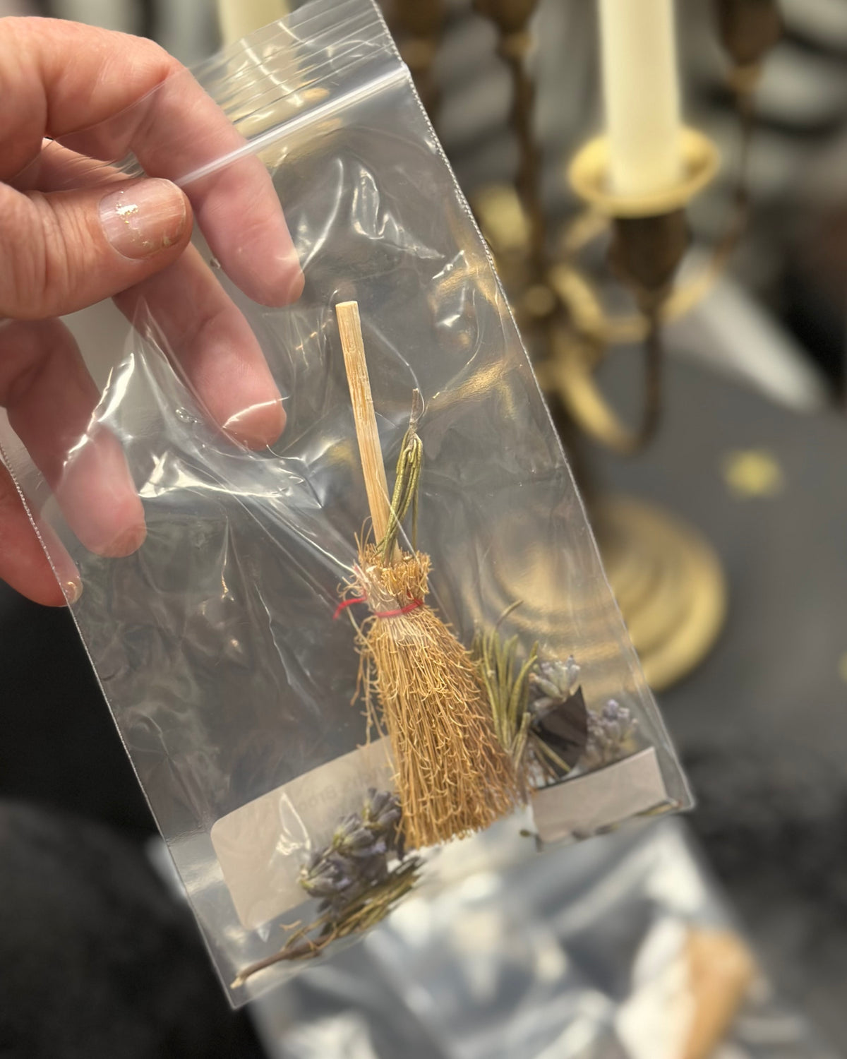 Witch's Broom Magnet Kit