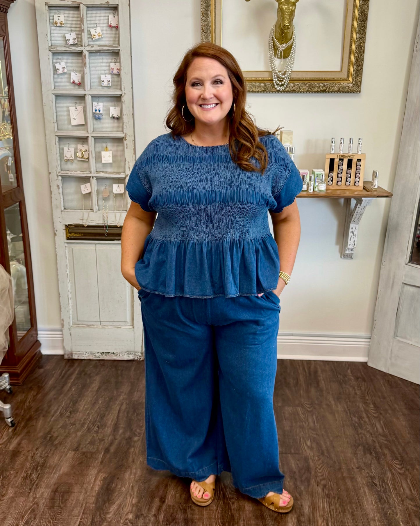 Chambray Scalloped Hem Pants