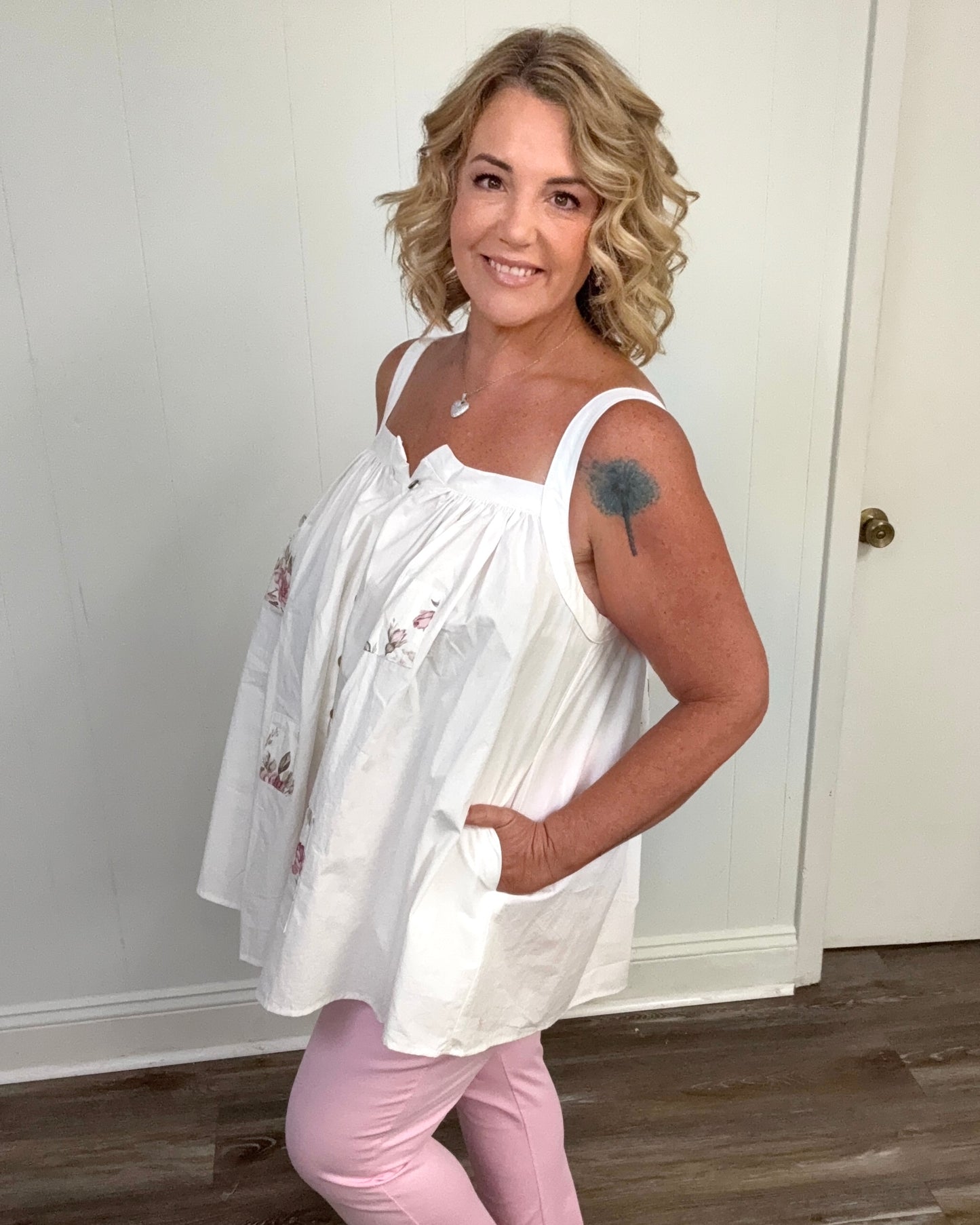 White Sleeveless Button Down Top with Flower Patches