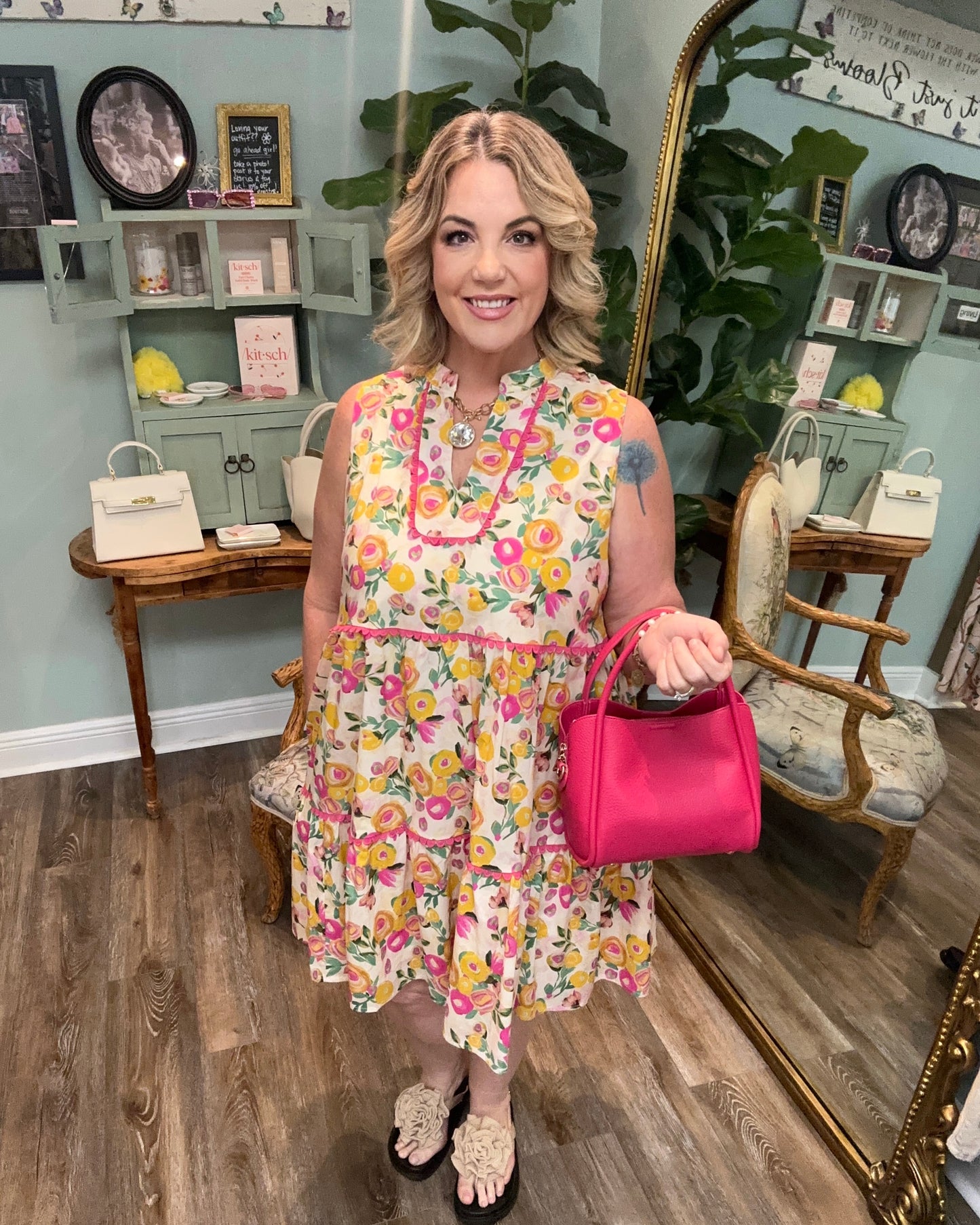 Floral Print Scallop Trim Sleeveless Dress