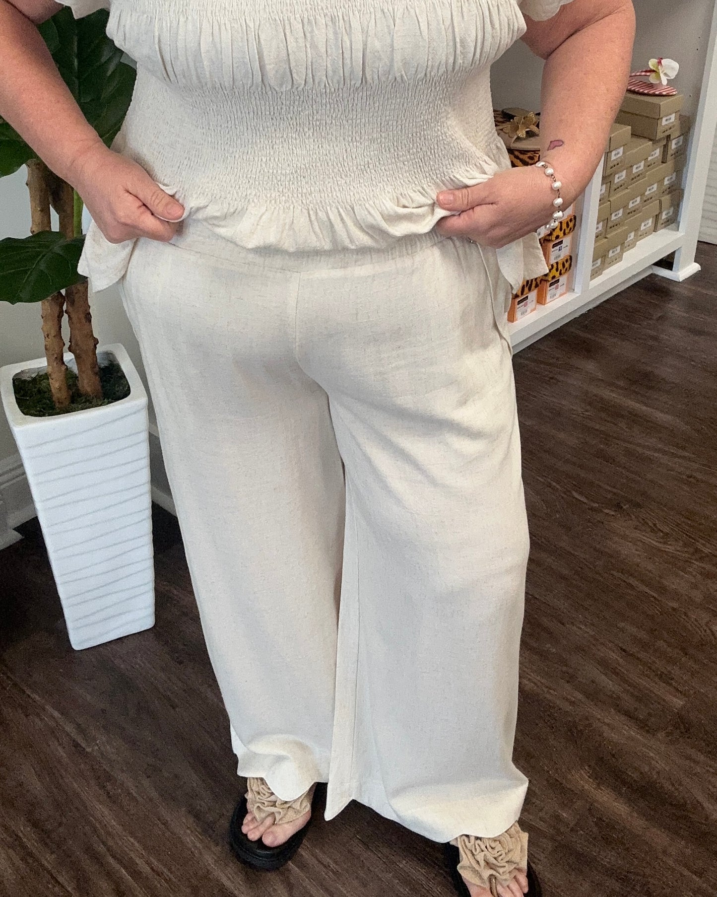 Linen Blend Scallop Hem Pant - Oatmeal