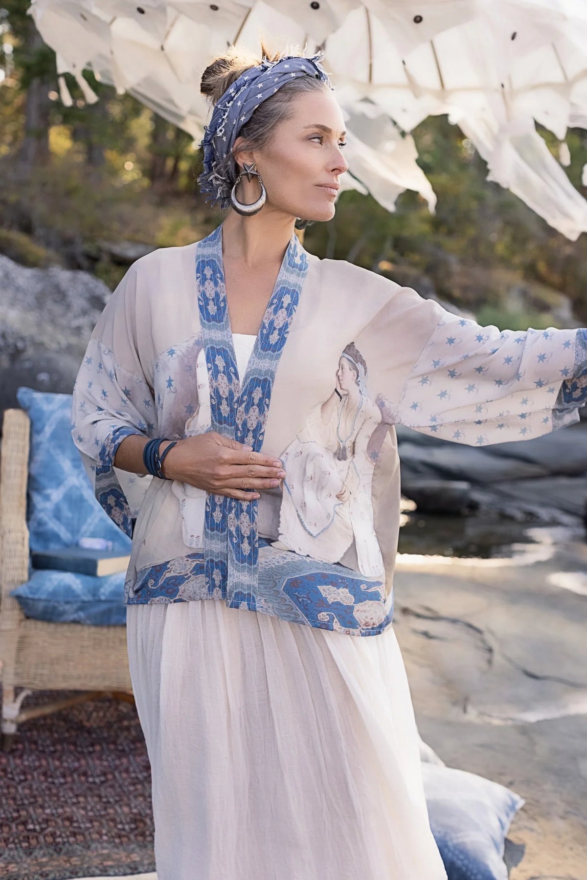 Market of Stars Cropped Kimono