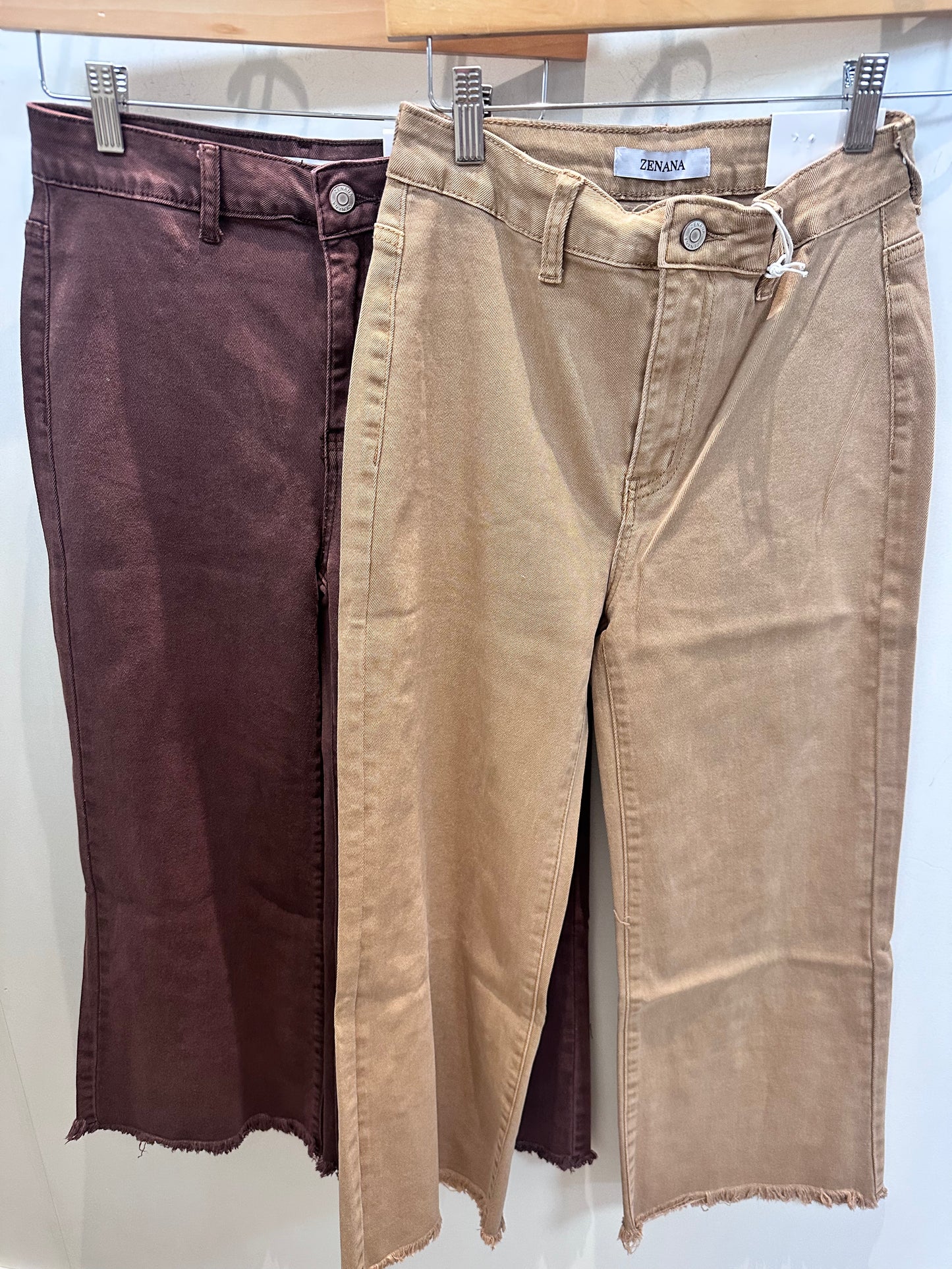 Frayed Hem Straight Leg Pant