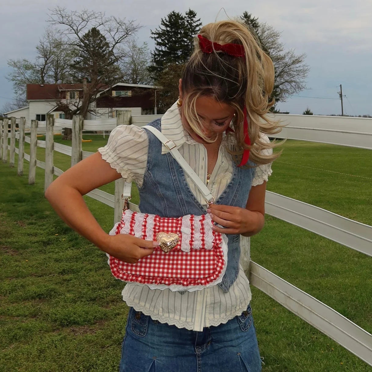 Seaside Sweetheart Shoulder Bag