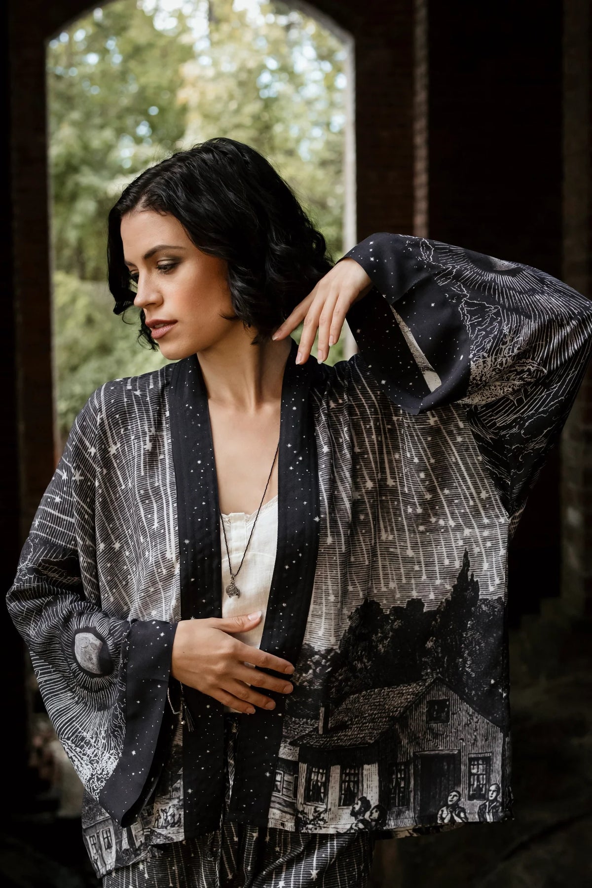 Market of Stars Cropped Kimono