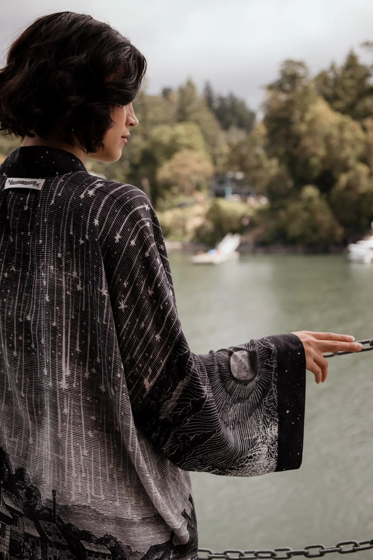 Market of Stars Cropped Kimono