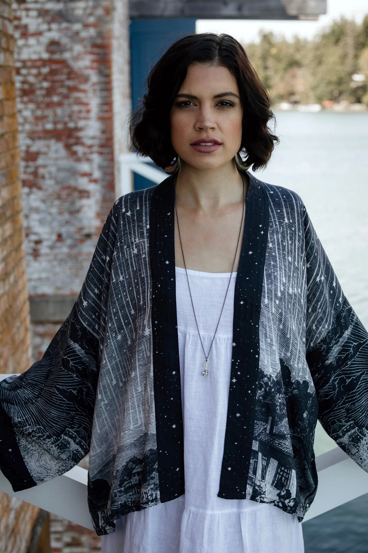 Market of Stars Cropped Kimono