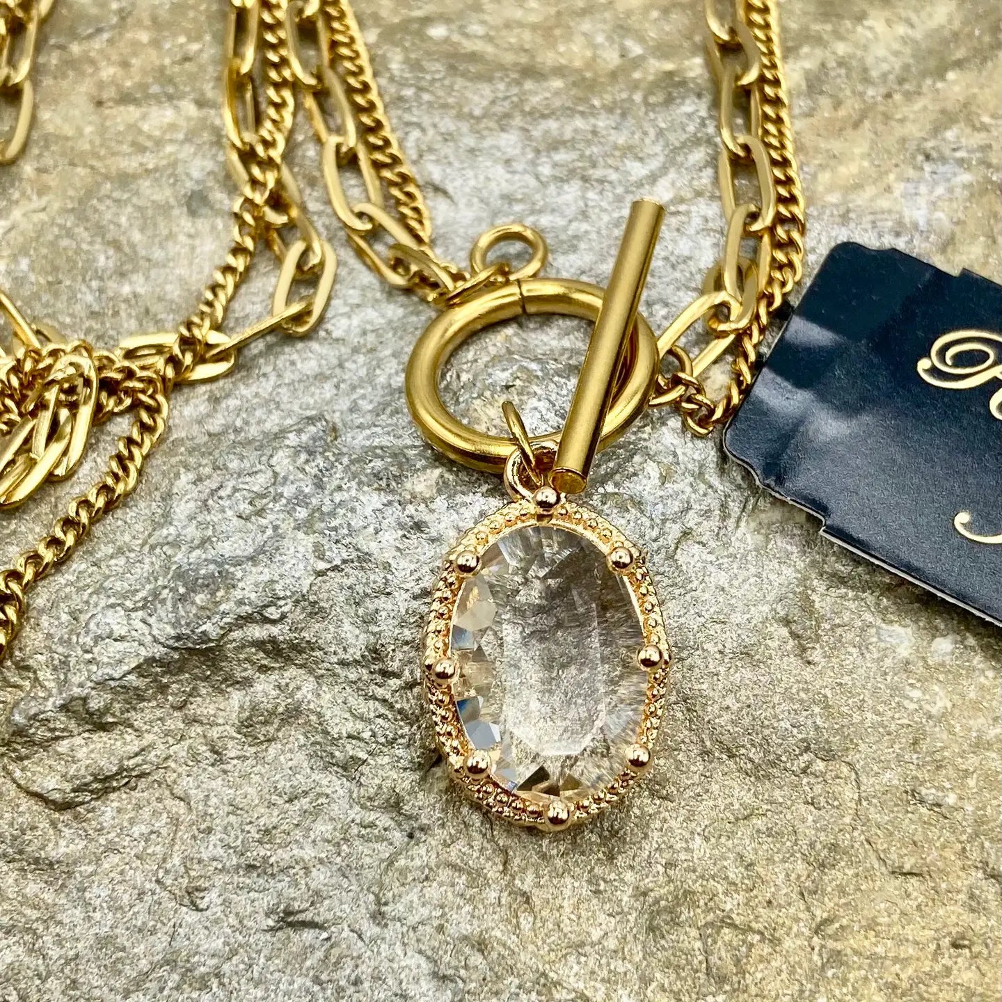 Toggle Necklace with Crystal Eclat Pendant