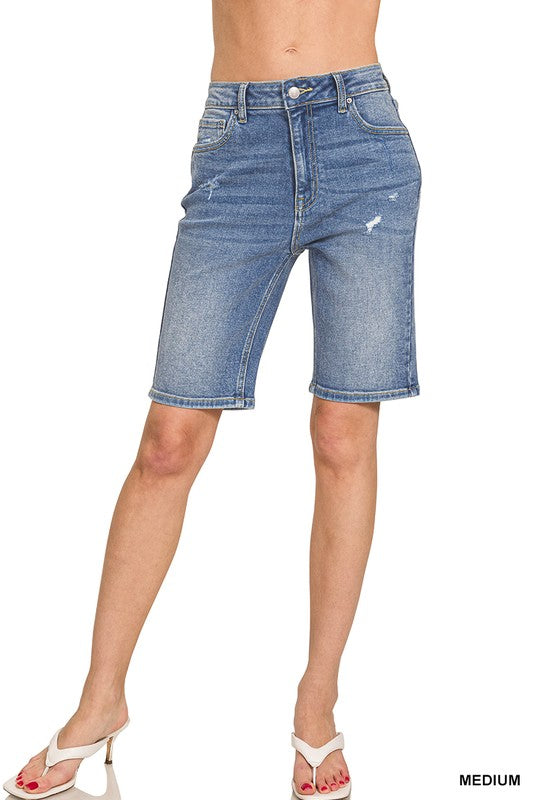 High Waist Bermuda Shorts - Medium Wash